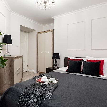 Luxe Living Boutique Pilsudskiego 11 Apartman Krakkó Kültér fotó